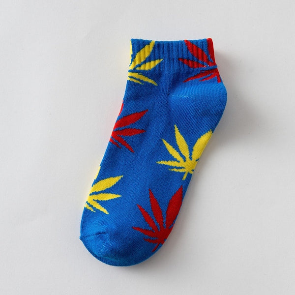 EU size 38-45 Short tube maple leaf socks hip hop socks men and