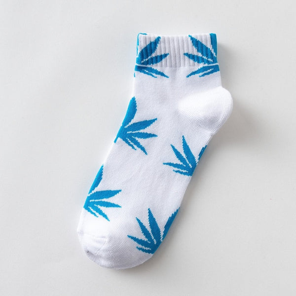 EU size 38-45 Short tube maple leaf socks hip hop socks men and